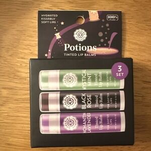 Set Of 3 Lip Balm Potions Tinted Lip Balms Woolzies New In Box